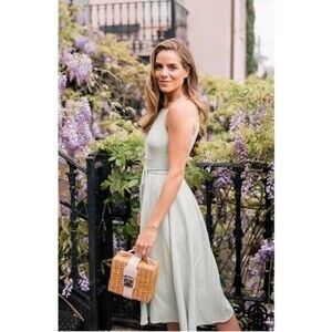 Gal Meets Glam Caroline Linen Blend Dress in Mint Leaf Green